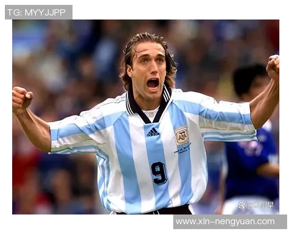 经典老足球球星全景大图展现传奇人物风采回顾足球历史辉煌时刻