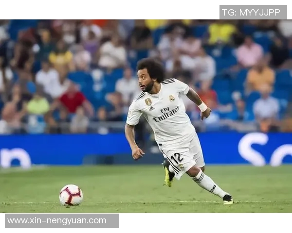 20号足球球星盘点：从历史巨星到现役明星的精彩表现